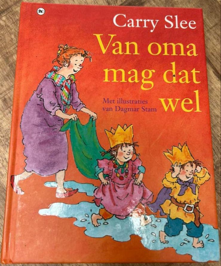 Van oma mag dat wel - Carry Slee (Roodsokje t/m blz 157), Ophalen of Verzenden, Gelezen, Fictie algemeen