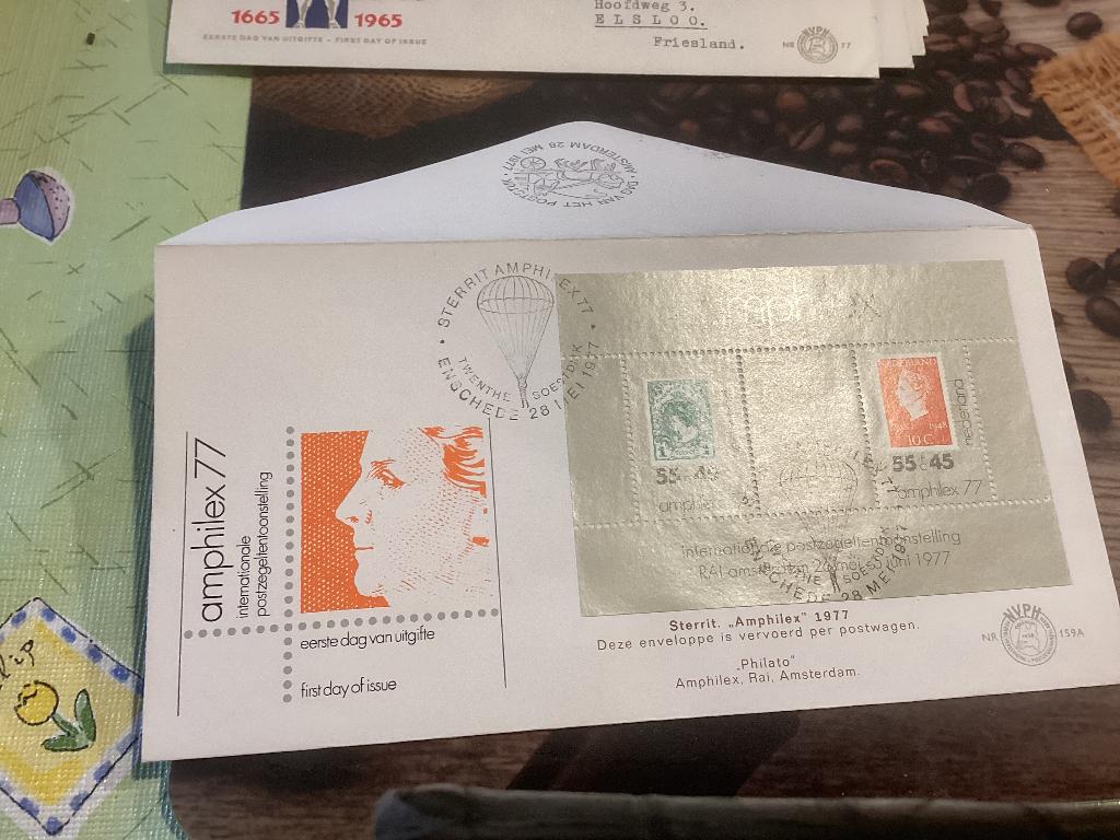 No1275 Afwijkend E159a Sterrit Enschede 28 mei 1977 Ballon, Postzegels en Munten, Postzegels | Eerstedagenveloppen, Ophalen, Onbeschreven