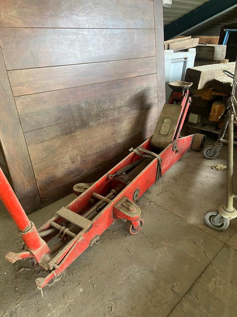 Hydraulische garagekrik 10 ton, Ophalen of Verzenden, Zo goed als nieuw, Hydraulisch, Potkrik