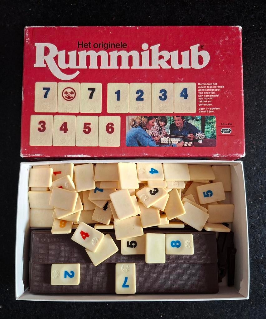 Rummikub compleet, Hobby en Vrije tijd, Gezelschapsspellen | Overige, Ophalen of Verzenden, Zo goed als nieuw