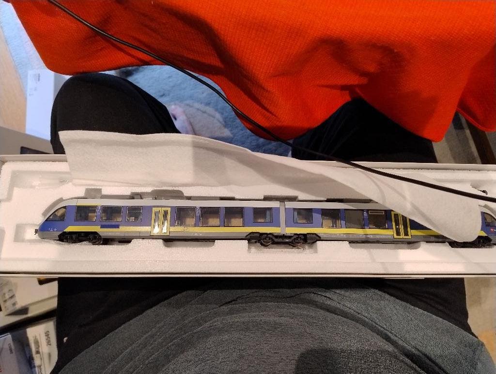 Märklin BR 648.2 / LINT / NordWestBahn, Ophalen, Wisselstroom, Locomotief, Zo goed als nieuw