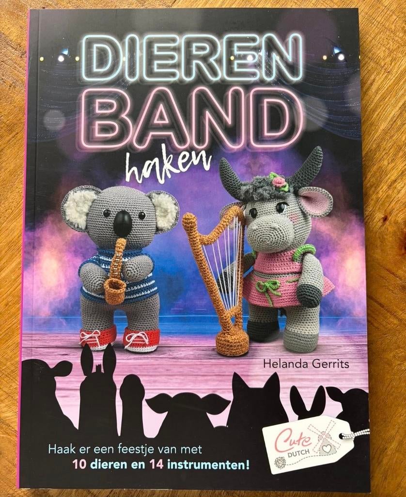 Dierenband haken boek, Ophalen of Verzenden, Zo goed als nieuw, Haken, Patroon of Boek
