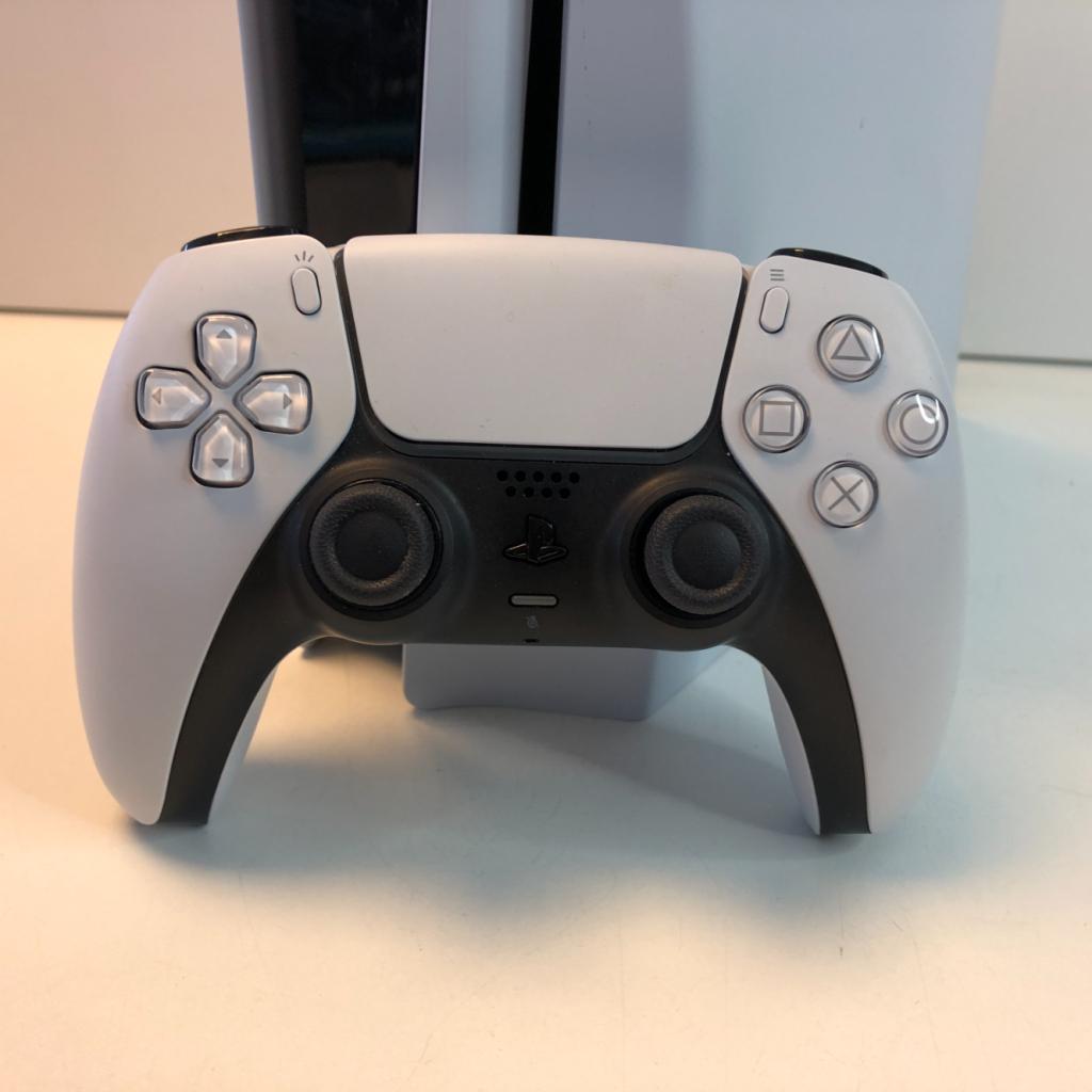 Sony Playstation 5 Disc 825GB + Controller | Nette Staat, Sony, Zo goed als nieuw, Support@sony.com, 1-7-1 Konan, Minato-ku
Tokyo 108-0075
Japan