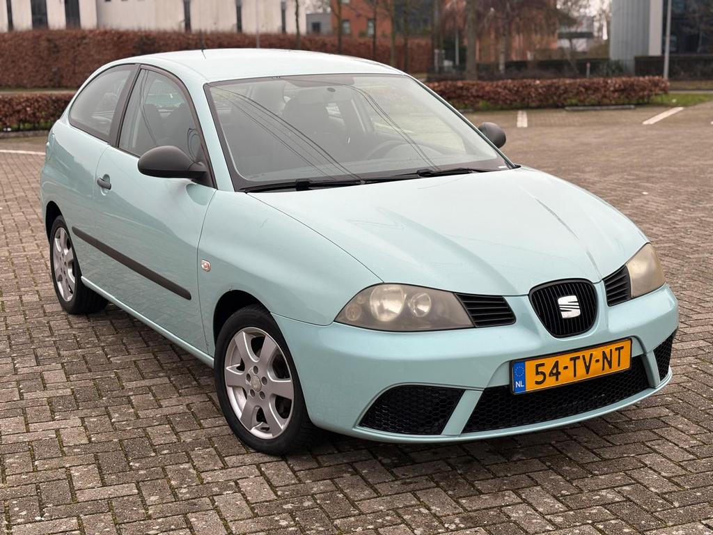 Seat Ibiza 1.2-12V/DISTRIBUTIEKETTING/16 INCH/NAP, Auto's, Voorwielaandrijving, Stof, 40 €/maand, 1198 cc