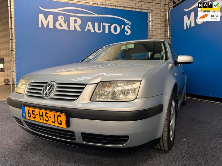 Volkswagen Bora 1.6-16V Nieuwe APK, Auto's, Volkswagen, Bedrijf, Te koop, Bora, ABS, Airbags, Airconditioning, Boordcomputer, Centrale vergrendeling