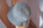 Grey Homburg Hat (HatBox), Kleding | Dames, Hoeden en Petten, Hoed, Gedragen, HatBox, One size fits all