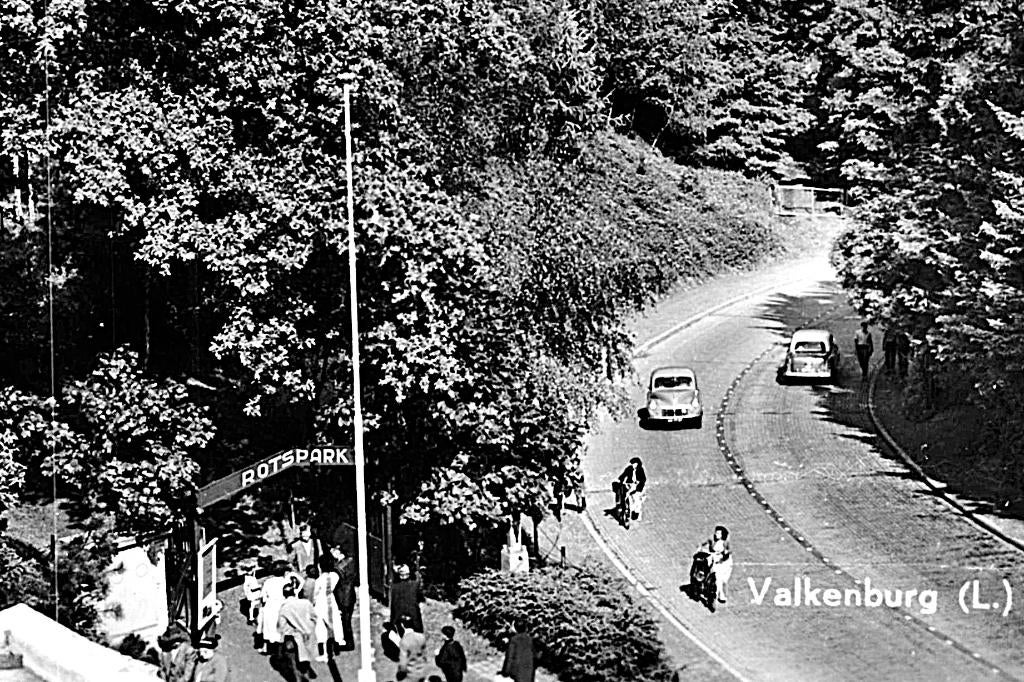 939104	Valkenburg	Cauberg	1965	Gelopen met postzegel, Ophalen of Verzenden, 1960 tot 1980, Gelopen, Limburg