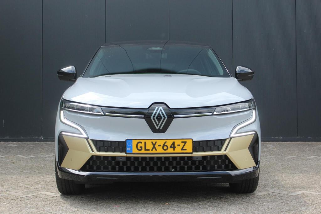Renault Megane E-Tech EV60 Optimum Charge Iconic | Google Na, Auto's, Renault, 33 min, 900 kg, Adaptive Cruise Control, Hatchback