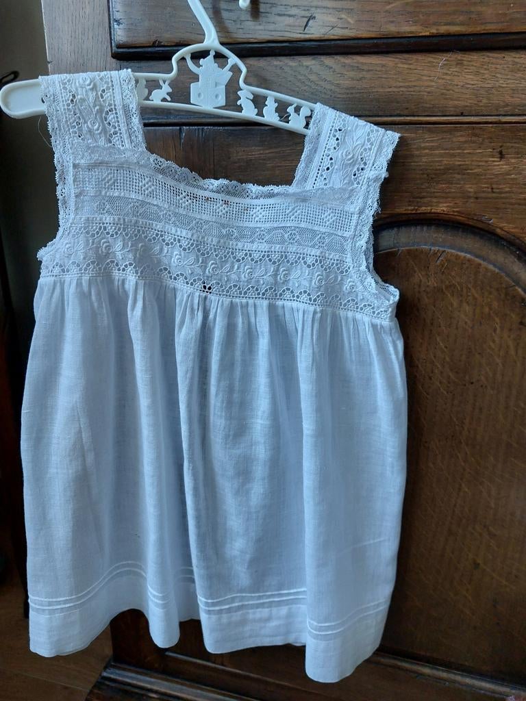 Antiek babyjurkje, Antiek en Kunst, Antiek | Kleding en Accessoires, Ophalen of Verzenden