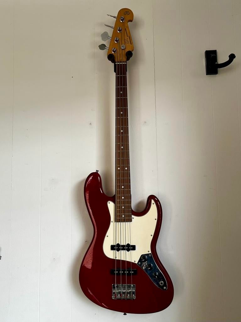 Basgitaar SX rood, Ophalen, Zo goed als nieuw, Elektrisch