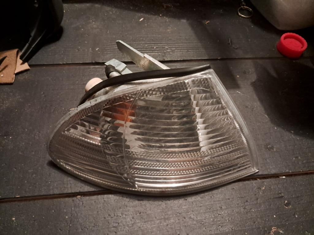 Knipperlicht BMW e46 wit nieuw rechts, Ophalen of Verzenden, Nieuw, BMW