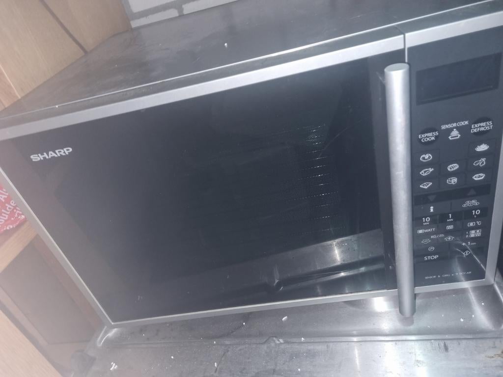 Sharp combimagnetron, Witgoed en Apparatuur, Magnetrons, Ophalen, Nieuw, Draaiplateau