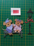 I4 Stansjes 2 muisjes op bankje met lantaarn, Hobby en Vrije tijd, Ophalen of Verzenden, Nieuw, Kerst, Pons of Mal