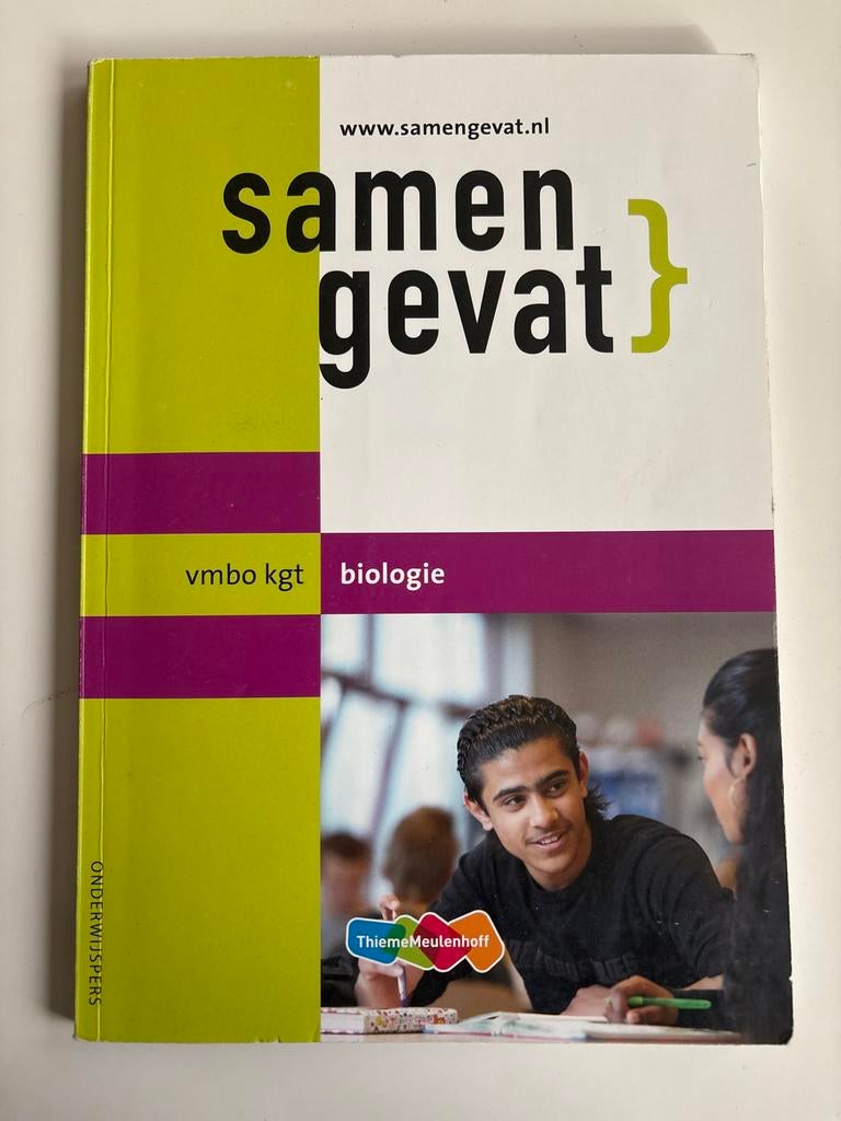 Samengevat Biologie VMBO KGT - Thiememeulenhoff, Ophalen of Verzenden, Gelezen, VMBO, Biologie
