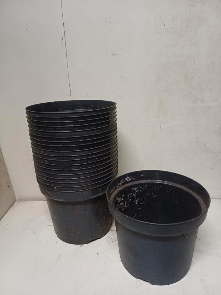 Kweekpotten plantenpotten bloempotten 7,5 liter, Tuin en Terras, Bloempotten, Gebruikt, Kunststof, Minder dan 40 cm, Minder dan 25 cm