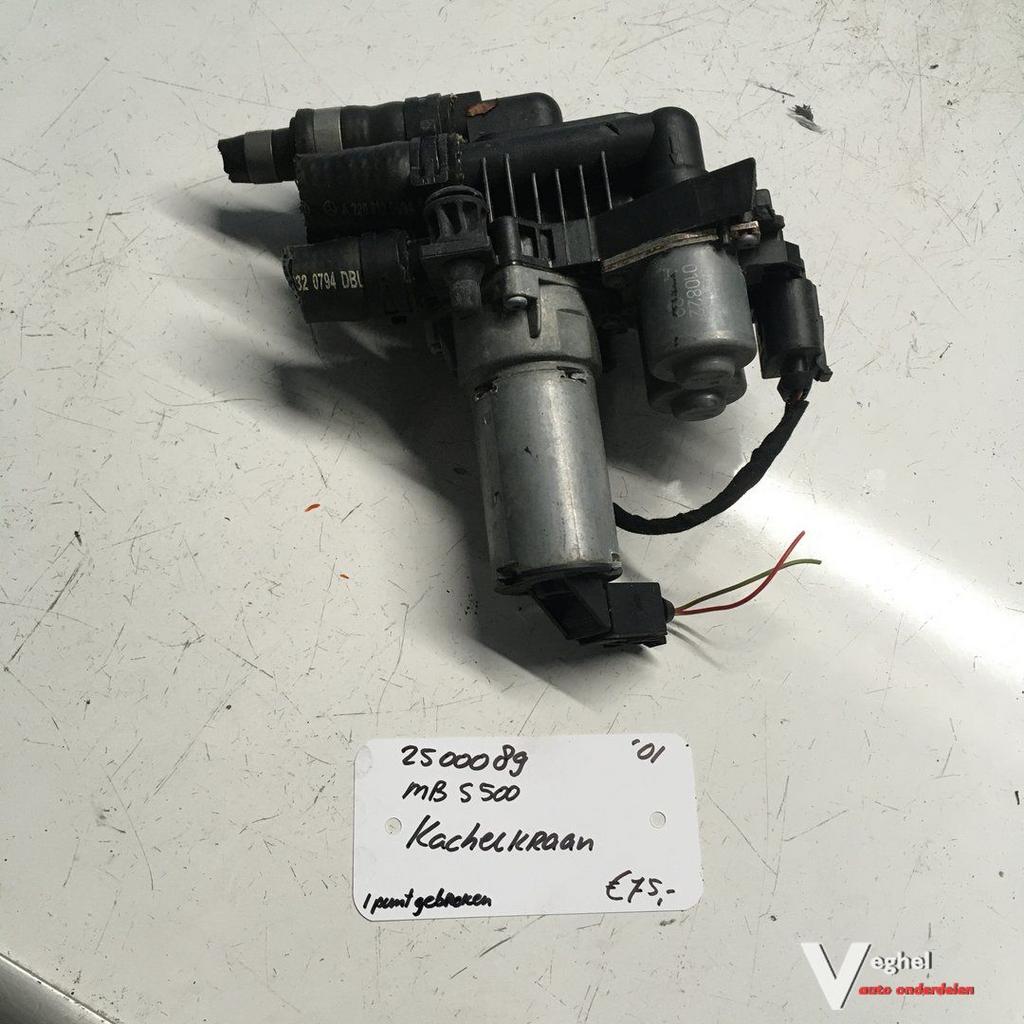 Mercedes S500 2001 25000098  Kachelkraan 1 147 412 129