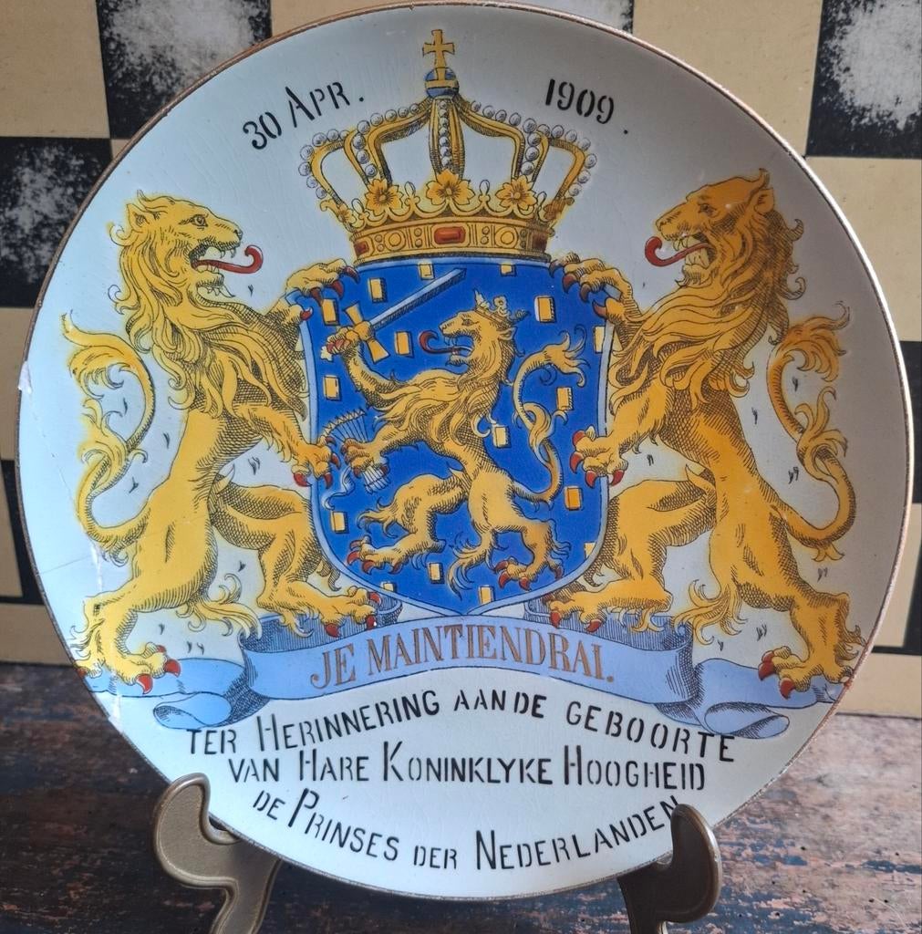 Geboorte bord Prinses Juliana. 1909. Schadebord., Ophalen, Zo goed als nieuw, Nederland, Overige typen