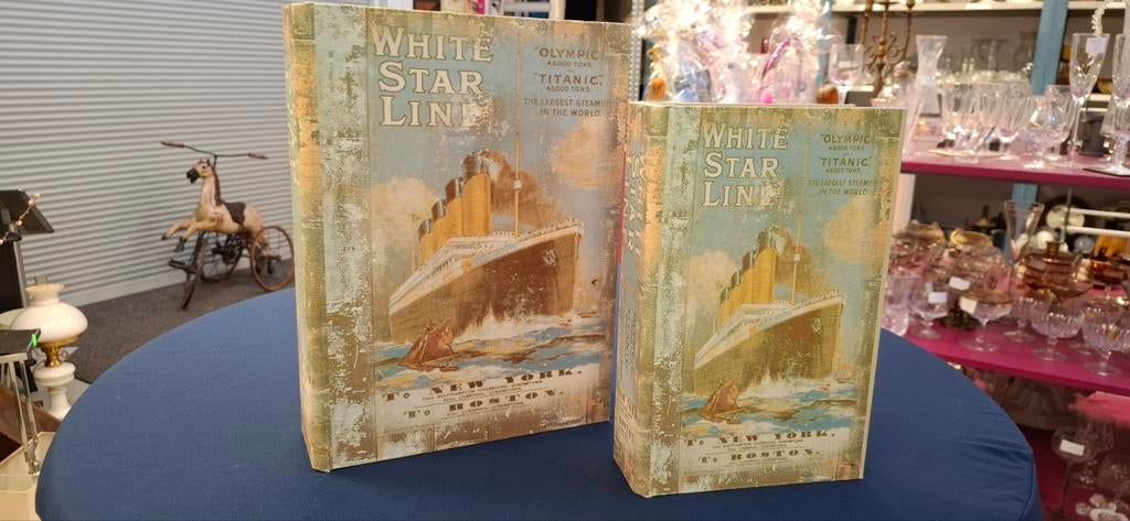 Titanic Boek Kluisjes Set - Decoratieve Opbergdozen, Antiek en Kunst, Ophalen of Verzenden, White Star Line