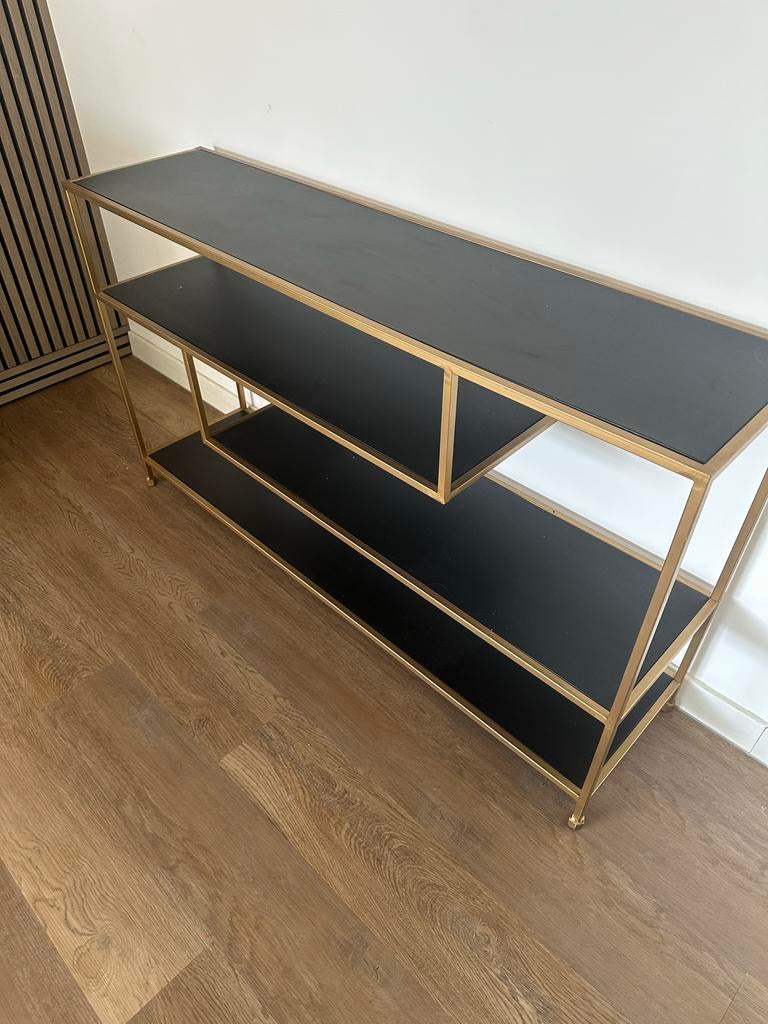 Zwart met goudkleurige sidetable, Huis en Inrichting, Tafels | Sidetables, Ophalen, Gebruikt, 100 tot 150 cm, Metaal