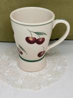 Beker Mignon, kersen (010922), Huis en Inrichting, Keuken | Servies, Gebruikt, Overige typen, Ophalen of Verzenden, Overige stijlen