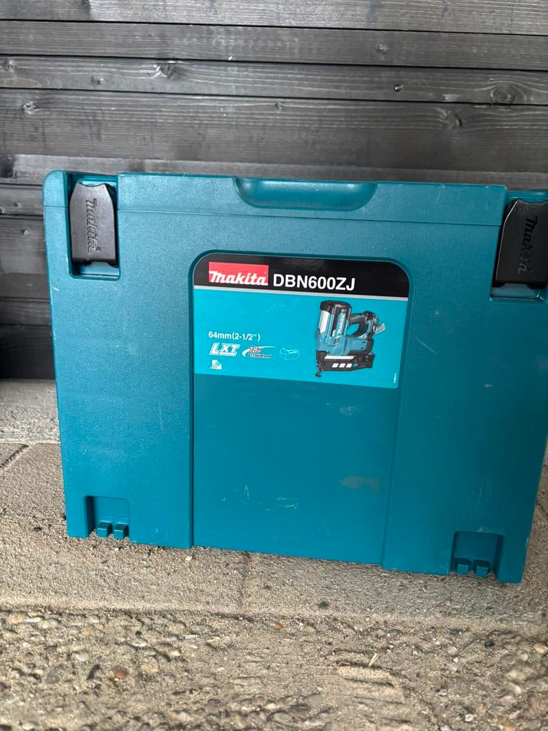 Makita DBN600ZJ Accu Tacker (18V) Nieuw!, Ophalen, Nieuw