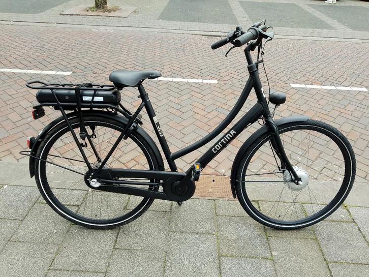 Cortina E-u1 d57 elektrische damesfiets nieuwstaat (ex demo), Fietsen en Brommers, Fietsen | Dames | Damesfietsen, Zo goed als nieuw