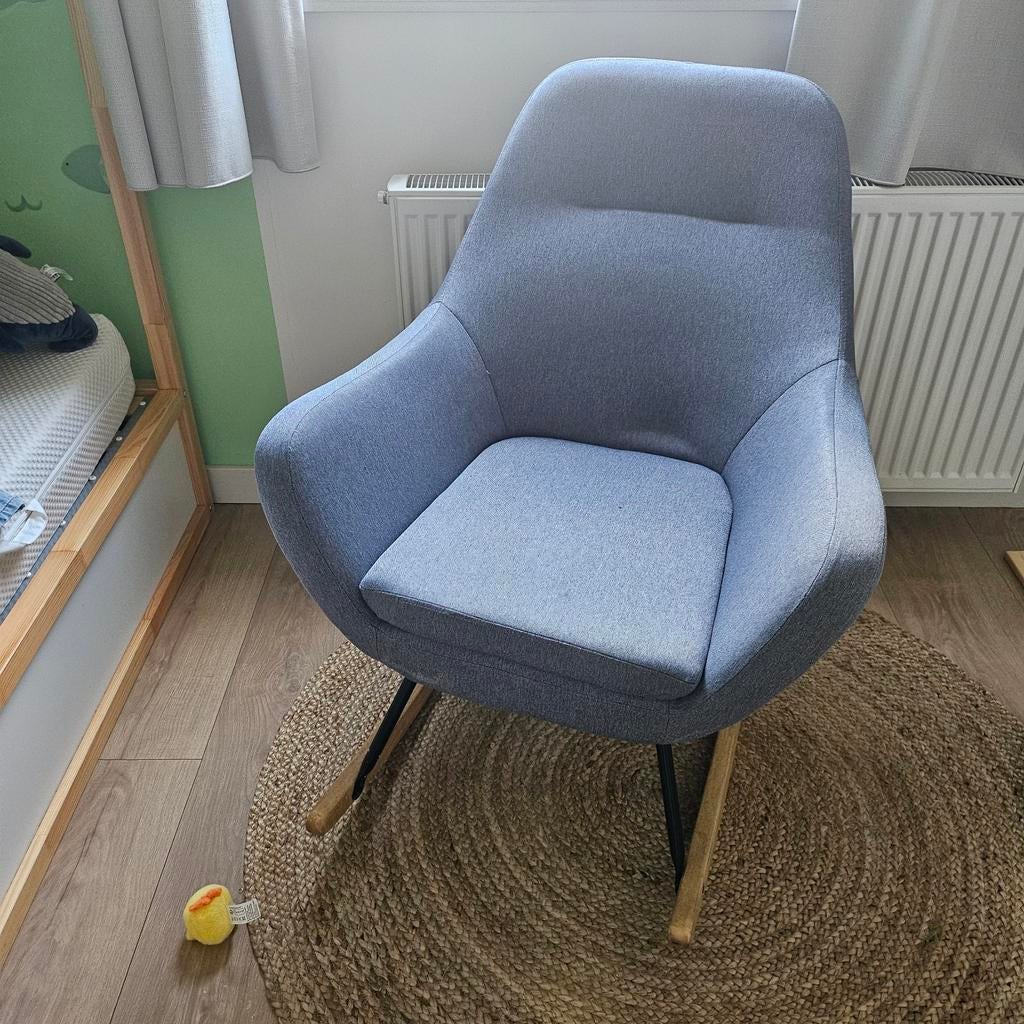 Blauwe Schommelstoel - Comfortabel en Stijlvol, Ophalen, Gebruikt, Modern, Scandinavisch, 75 tot 100 cm