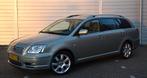 Toyota Avensis Wagon 2.0 VVTi Executive*Leder*Dak*Clima*Stoe, Beige, 4 cilinders, Leder, Handgeschakeld