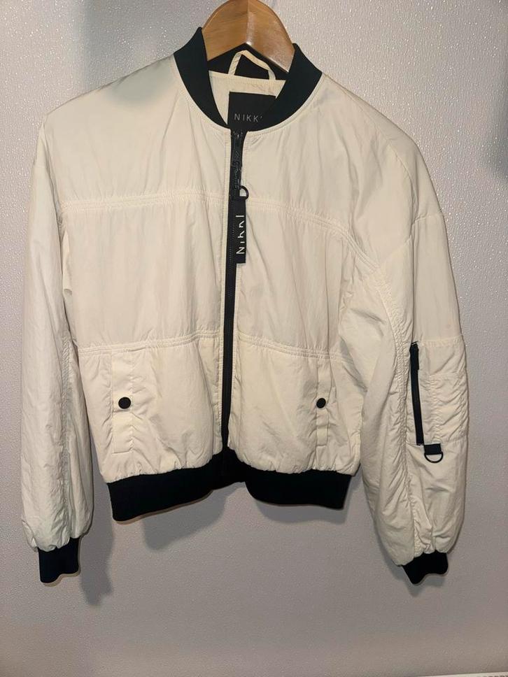 Nikkie bomberjack, Kleding | Dames, Jassen | Zomer, Gedragen, Maat 34 (XS) of kleiner, Wit, Ophalen of Verzenden