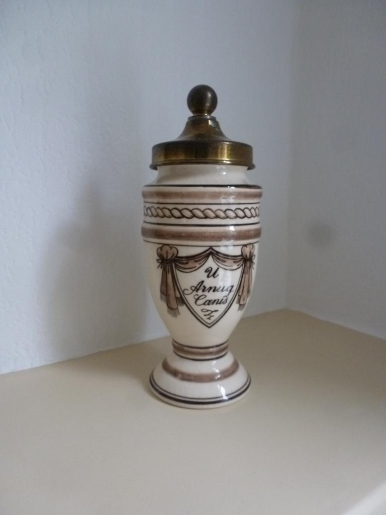 apotheek medicijnpot Delfts Bruin Schoonhoven, Ophalen