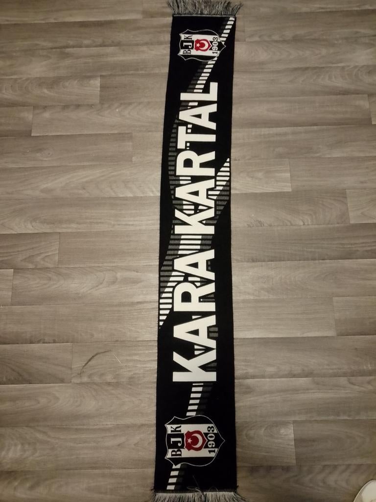 Besiktas Voetbalsjaal - Kara Kartal, Ophalen of Verzenden, Zo goed als nieuw, Clubaccessoires