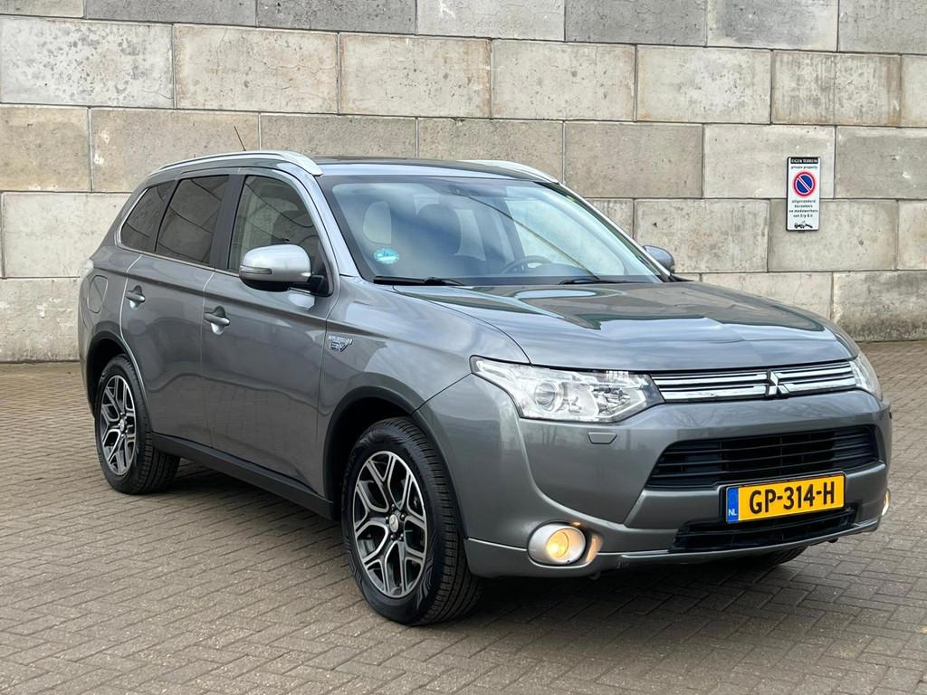 Mitsubishi Outlander 2.0 PHEV Limited Edition X-Line HYBRIDE, 1998 cc, Euro 6, 4 cilinders, Vierwielaandrijving