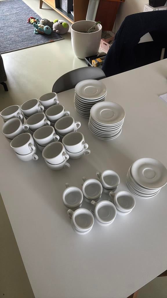 IPA ITALY Espresso & koffie servies, Huis en Inrichting, Keuken | Servies, Ophalen, Porselein, Overige stijlen, Kop(pen) en/of Schotel(s)