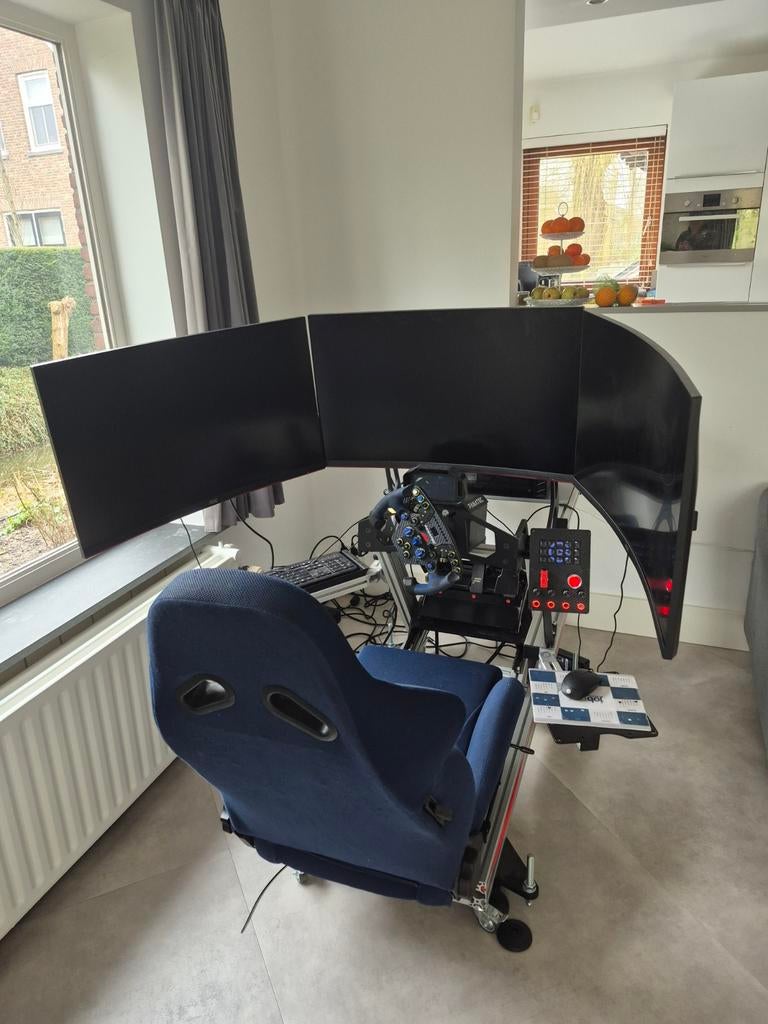 Complete race/f1 simulator (Pc, ps4 en ps5), Ophalen, Zo goed als nieuw, Fanatec