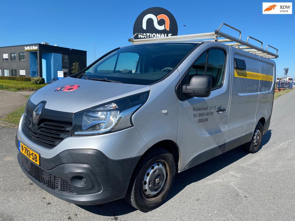 Renault Trafic | 2015 | 1.6 dCi T27 L1H1 Comfort | Top bus |, Voorwielaandrijving, Euro 5, 15 km/l, Gebruikt