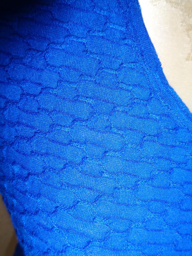 sonix maat 38 oksel tot oksel 48 cm stretch, Kleding | Dames, Maat 38/40 (M), Blauw, Ophalen of Verzenden, Zo goed als nieuw