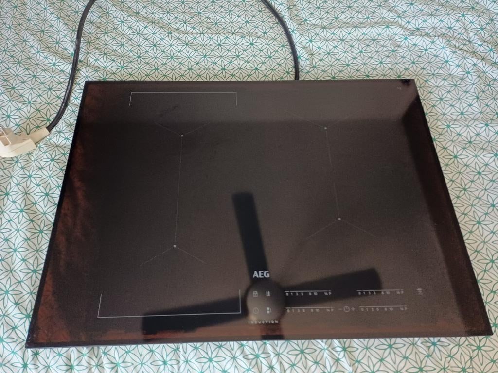 AEG Inductie Kookplaat 52x71 cm - Zo goed als nieuw, Witgoed en Apparatuur, Fornuizen, Ophalen, 60 cm of meer, 4 kookzones, Zo goed als nieuw