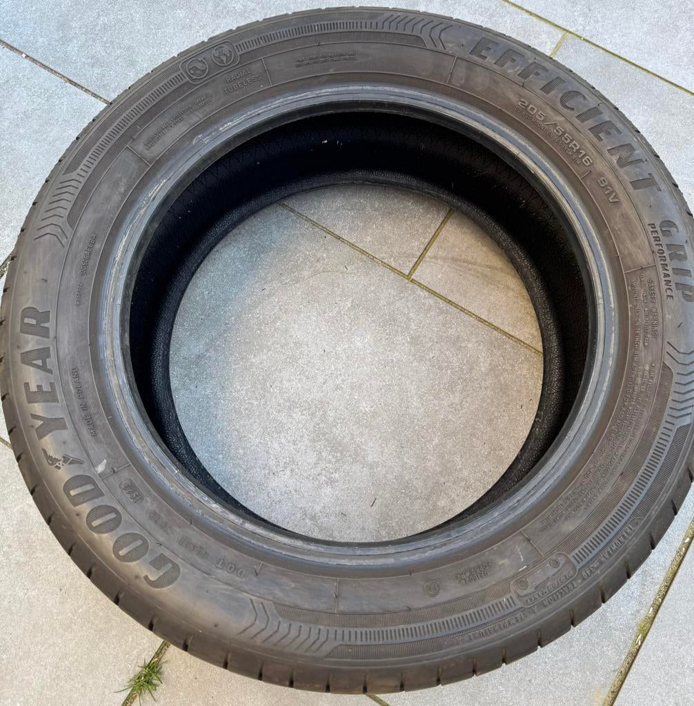 Goodyear band vrijwel nieuw 205x55x15, Ophalen