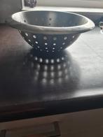 1 rvs vergiet en 1 kunststof vergiet per stuk €2,50, Ophalen of Verzenden, Gebruikt