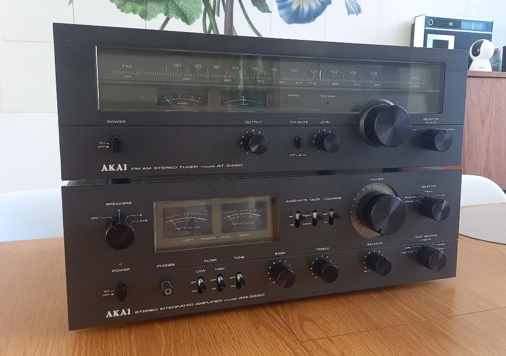 Serviced- Akai AM-2650 Amplifier + AT-2450 Tuner (1979-80), Tuner of Radio, Refurbished, Akai, Losse componenten