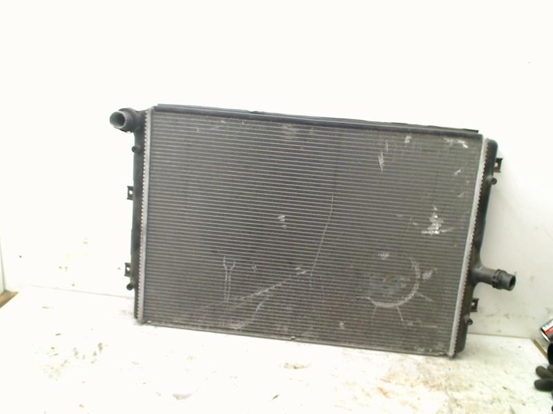 Radiateur Volkswagen Golf VI (5K1) 2012 1K0121251AB, Gebruikt, Volkswagen, Volkswagen AG, Kundenbetreuung@volkswagen.de