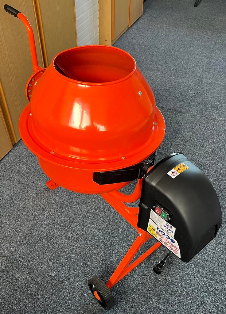 Betonmolen 63 ltr., Ophalen, Zo goed als nieuw