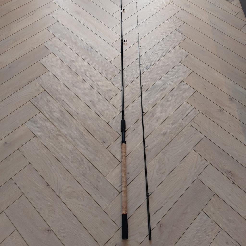 Guru A Class 11' ft methodfeeder set (hengel, molen etc), Ophalen, Zo goed als nieuw, Molen