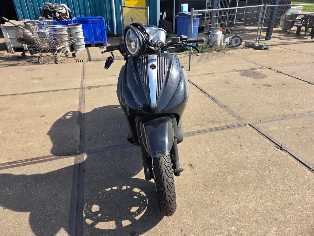 Piaggio Beverly 500 met schade, Ophalen, Gebruikt, Kap, Piaggio