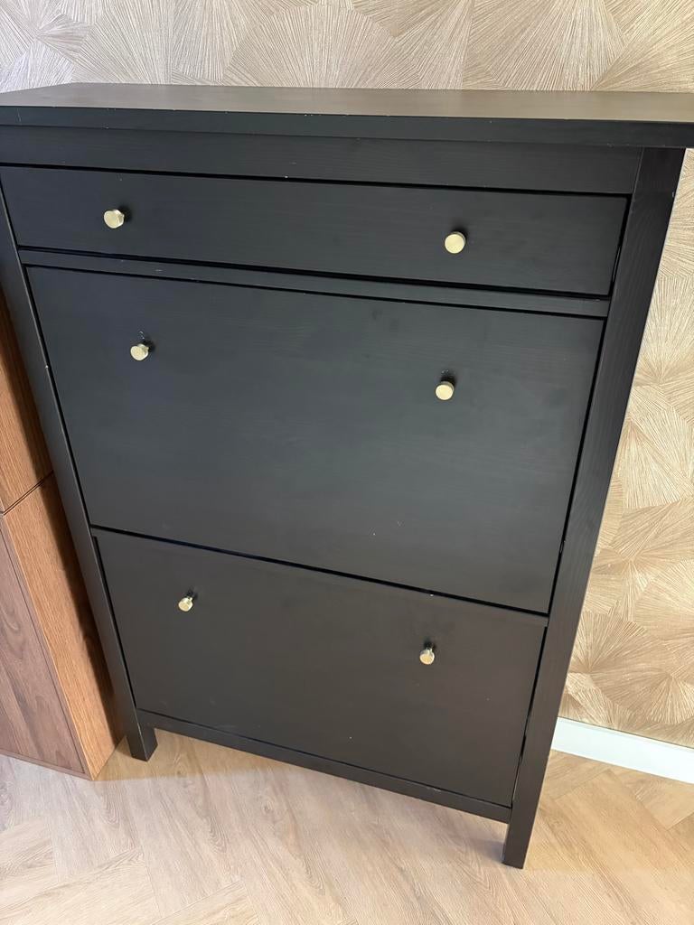 Zwartbruine schoenenkast met lade - IKEA HEMNES, Huis en Inrichting, Kasten | Schoenenkasten, Ophalen, Gebruikt