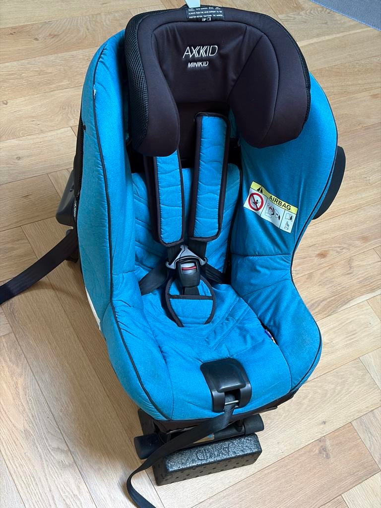 Axkid Minikid 2 Rear-Facing Car Seat (0-25 kg), Kinderen en Baby's, Autostoeltjes, Verstelbare rugleuning, Ophalen, Overige merken