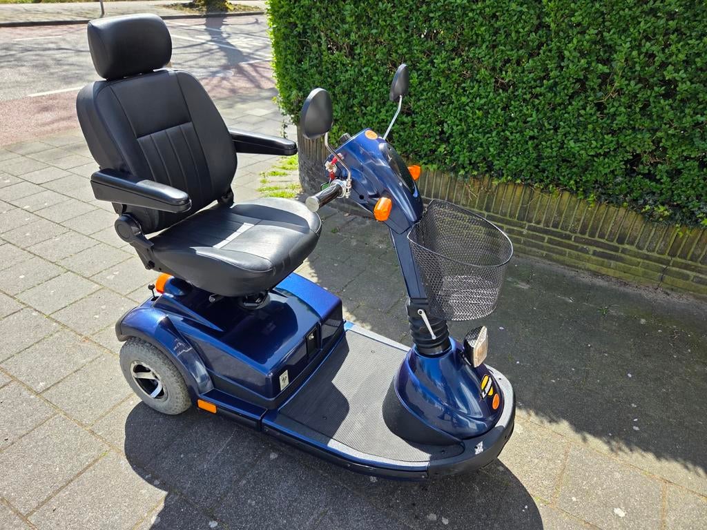 Luna pride scootmobiel 35km bereik, Ophalen, Gebruikt, Pride