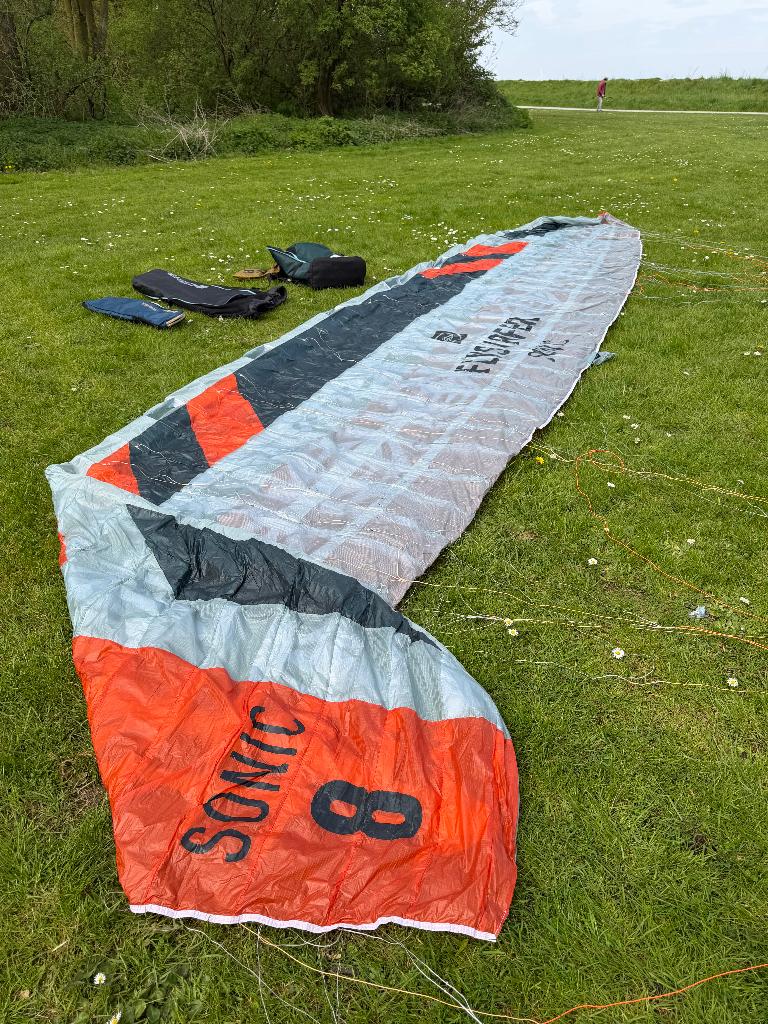 Sonic 4 8 meter, Watersport en Boten, Kitesurfen, Gebruikt, 8 m², Geen board, Ophalen of Verzenden