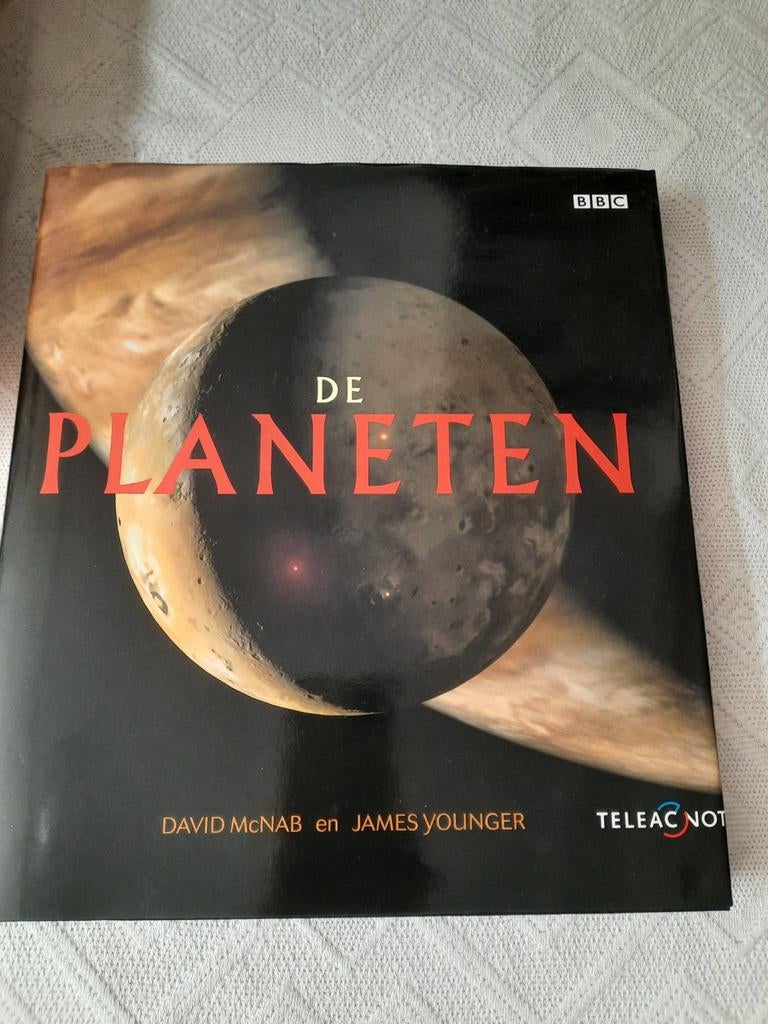 De Planeten - BBC Boek over ons zonnestelsel, Ophalen of Verzenden, Zo goed als nieuw, Natuurwetenschap