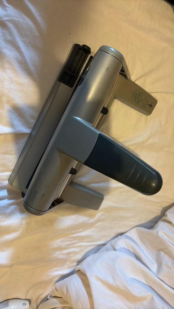 Leitz 23 gaats perforator, Diversen, Ophalen of Verzenden, Gebruikt